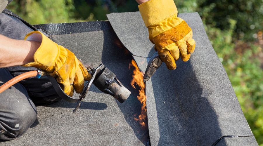 Expert Emergency Roof Repairs services in Keota, IA